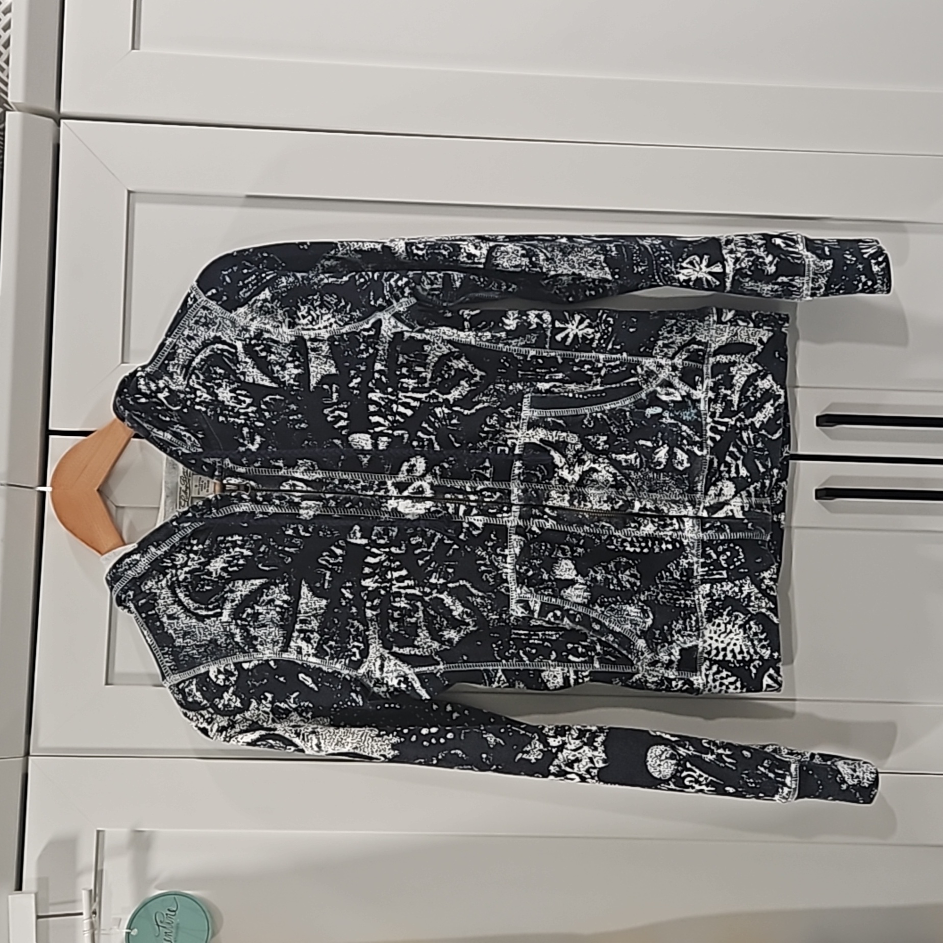 Lucky Brand Street Art Womans Hoodie